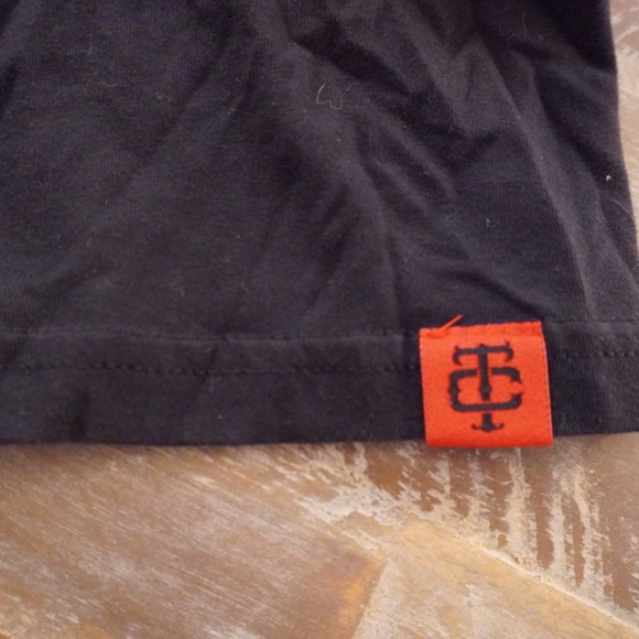 Troll Co. Dirty Hands Clean Money T-shirt - Picture 4 of 4